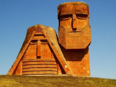 let's help the people of Artsakh